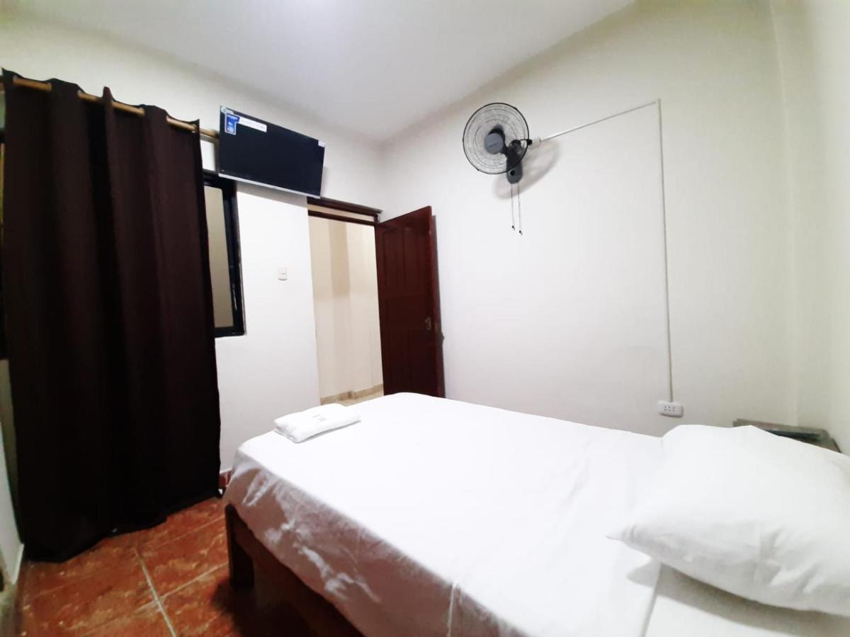 Guest House 通贝斯 外观 照片